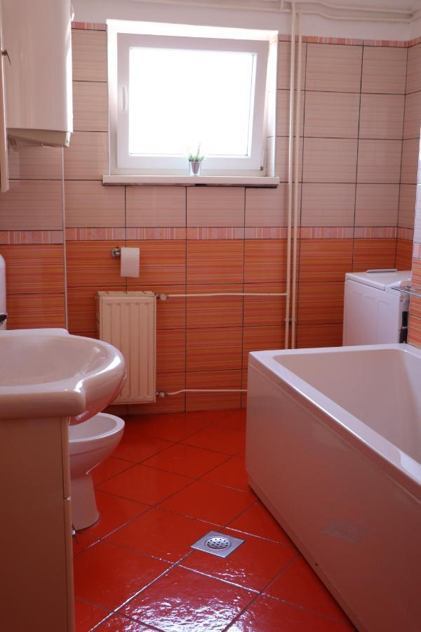 Nona Lili Apartment Izola Buitenkant foto